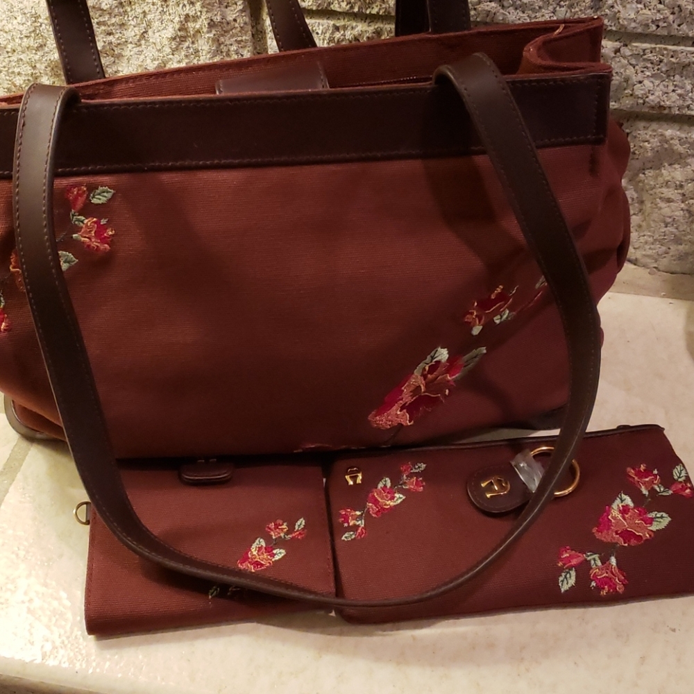 Etienne Aigner 4-piece Handbag